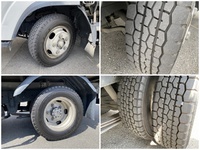 いすゞエルフアルミバン小型（2t・3t）[写真40]