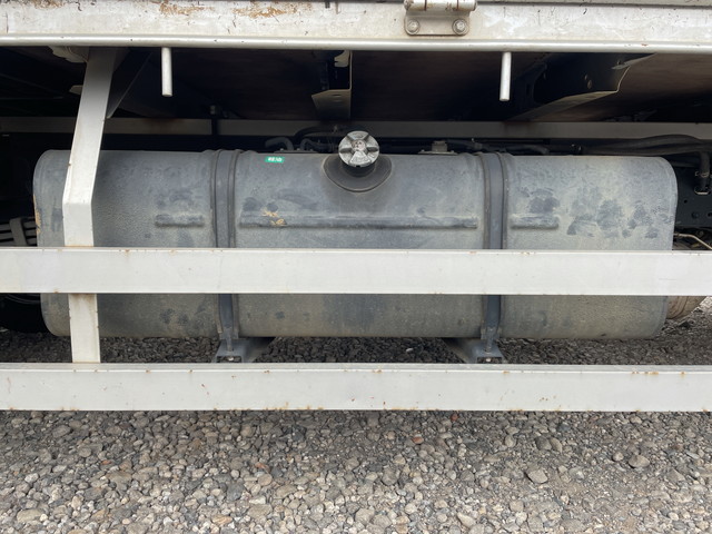 日野デュトロ平ボディ小型（2t・3t）[写真14]