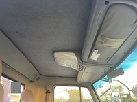 UDトラックスコンドルセルフクレーン3段増トン（6t・8t）[写真33]