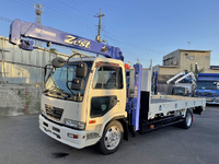 UDトラックスコンドルセルフクレーン3段増トン（6t・8t）[写真03]