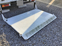 三菱ふそうキャンターパネルバン小型（2t・3t）[写真10]