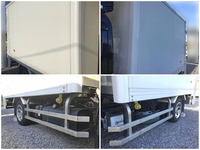 三菱ふそうキャンターパネルバン小型（2t・3t）[写真17]