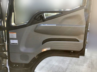 三菱ふそうキャンターパネルバン小型（2t・3t）[写真28]