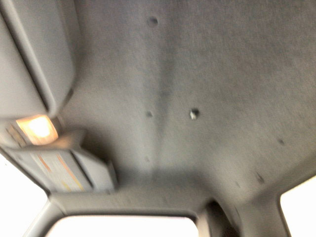 三菱ふそうキャンターパネルバン小型（2t・3t）[写真29]