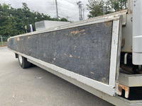 日野デュトロ平ボディ小型（2t・3t）[写真15]