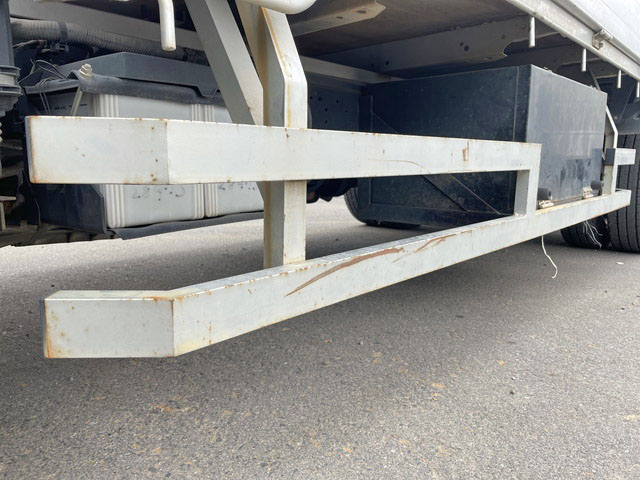 日野デュトロ平ボディ小型（2t・3t）[写真19]