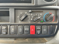 日野デュトロ平ボディ小型（2t・3t）[写真38]