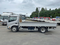 日野デュトロ平ボディ小型（2t・3t）[写真05]