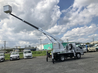 いすゞエルフ高所作業車小型（2t・3t）[写真17]