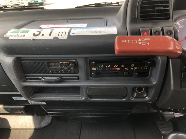 いすゞエルフ高所作業車小型（2t・3t）[写真29]