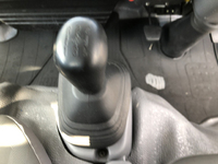 いすゞエルフ高所作業車小型（2t・3t）[写真31]