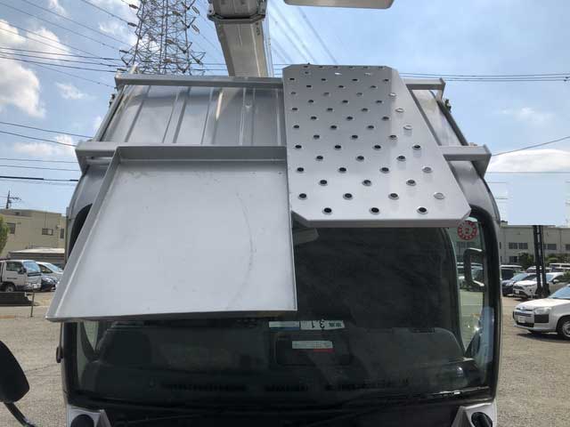 いすゞエルフ高所作業車小型（2t・3t）[写真09]