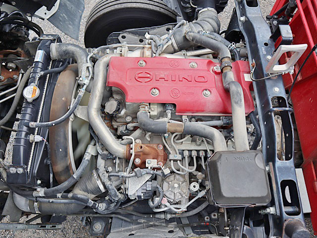 日野レンジャーユニック4段中型（4t）[写真23]