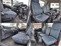 日野レンジャーユニック4段中型（4t）[写真27]