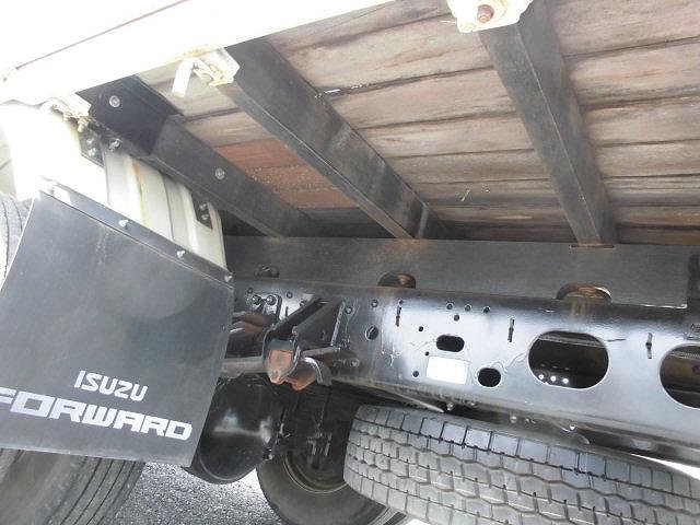 いすゞフォワードクレーン4段中型（4t）[写真22]