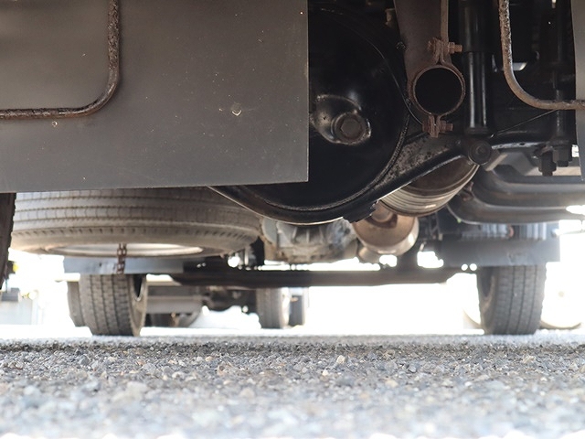三菱ふそうキャンター冷凍車（冷蔵車）小型（2t・3t）[写真26]