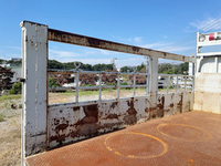 三菱ふそうキャンター平ボディ小型（2t・3t）[写真14]