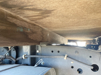 三菱ふそうキャンター平ボディ小型（2t・3t）[写真18]