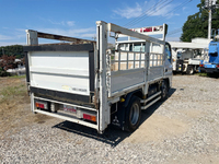 三菱ふそうキャンター平ボディ小型（2t・3t）[写真02]