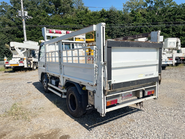 三菱ふそうキャンター平ボディ小型（2t・3t）[写真04]