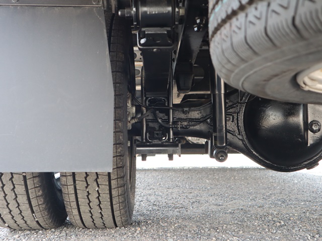 日野デュトロ平ボディ小型（2t・3t）[写真21]