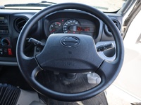 日野デュトロ平ボディ小型（2t・3t）[写真30]