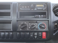 日野デュトロ平ボディ小型（2t・3t）[写真32]