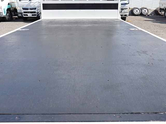 日野デュトロ平ボディ小型（2t・3t）[写真09]