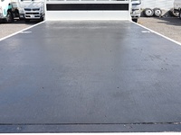 日野デュトロ平ボディ小型（2t・3t）[写真09]