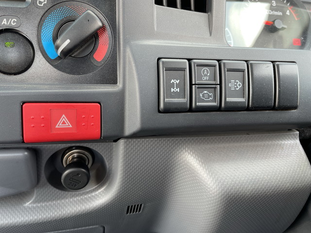 マツダタイタン平ボディ小型（2t・3t）[写真34]