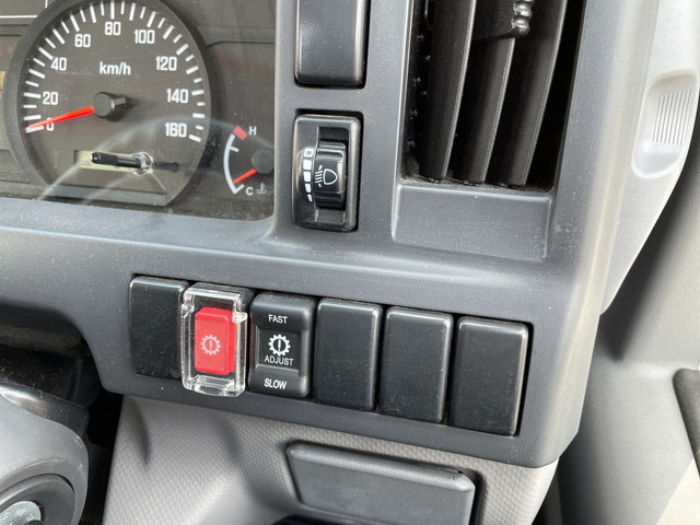 マツダタイタン平ボディ小型（2t・3t）[写真35]