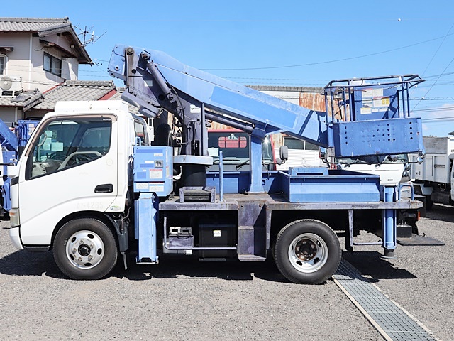 日野デュトロ高所作業車小型（2t・3t）[写真08]