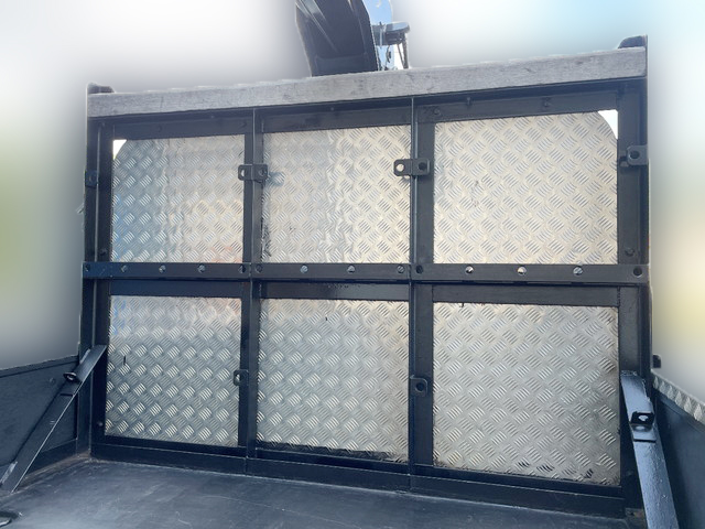 日産アトラスクレーン4段小型（2t・3t）[写真10]