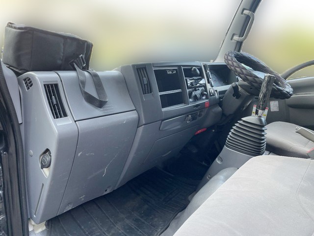 日産アトラスクレーン4段小型（2t・3t）[写真32]