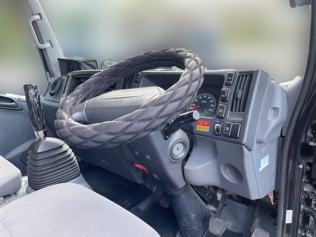 日産アトラスクレーン4段小型（2t・3t）[写真33]