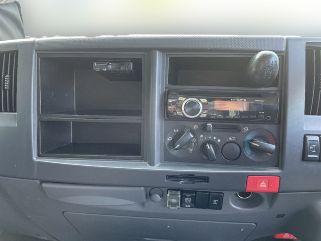 日産アトラスクレーン4段小型（2t・3t）[写真35]