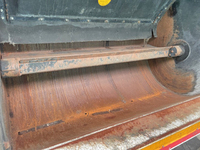 日野レンジャーパッカー車（塵芥車）中型（4t）[写真11]