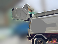 日野レンジャーパッカー車（塵芥車）中型（4t）[写真08]