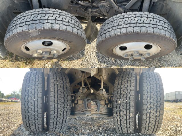 日野デュトロ平ボディ小型（2t・3t）[写真19]