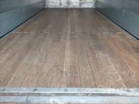 三菱ふそうキャンターアルミウイング小型（2t・3t）[写真13]