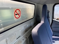 三菱ふそうキャンターアルミバン小型（2t・3t）[写真20]