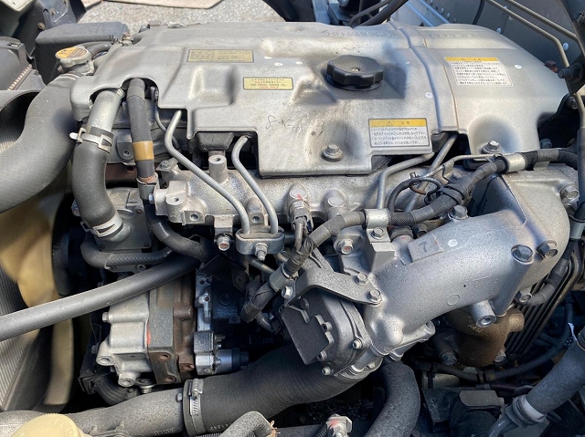 三菱ふそうキャンターアルミバン小型（2t・3t）[写真24]