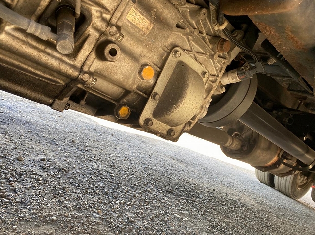 三菱ふそうキャンターアルミバン小型（2t・3t）[写真36]