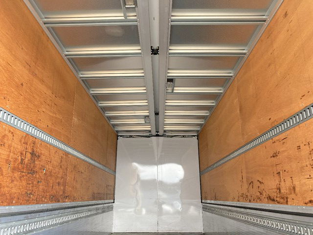 日野レンジャーアルミウイング中型（4t）[写真10]