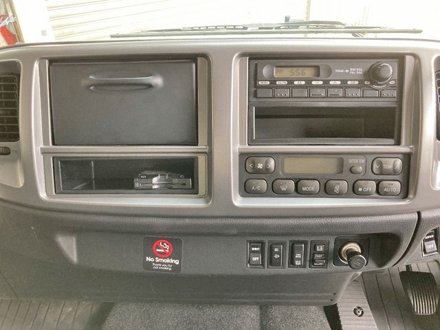 日野レンジャーアルミウイング中型（4t）[写真36]