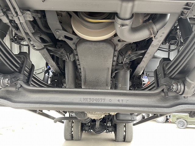 三菱ふそうファイターセルフクレーン4段増トン（6t・8t）[写真10]