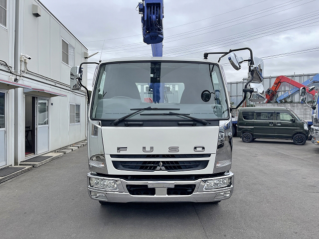 三菱ふそうファイターセルフクレーン4段増トン（6t・8t）[写真05]