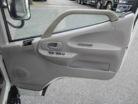 日野デュトロアルミバン小型（2t・3t）[写真10]