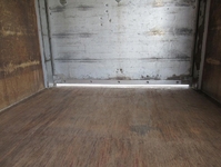 日野デュトロアルミバン小型（2t・3t）[写真21]