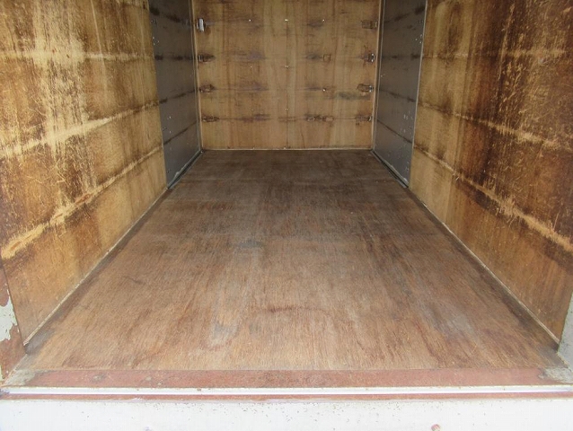 日野デュトロアルミバン小型（2t・3t）[写真22]